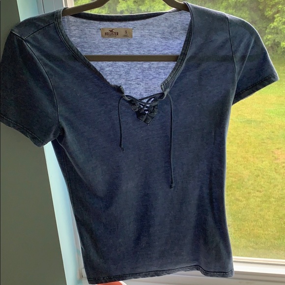 Hollister Tops - Hollister V Neck Lace up Tee Hollister Tops - Hollister V Neck Lace up Tee